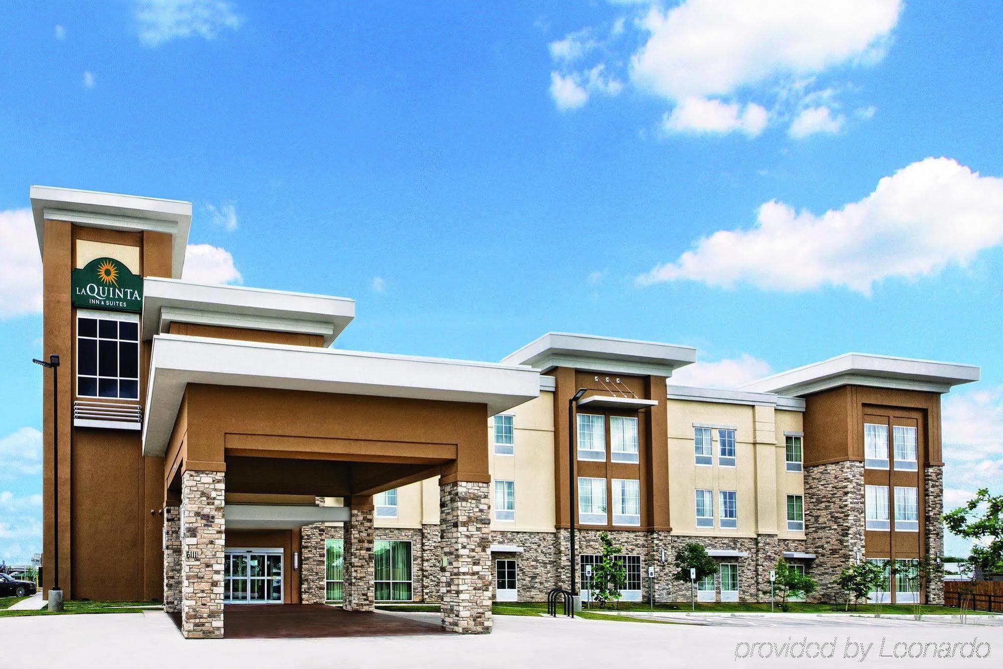 Comfort Inn Near Frost Bank Center San Antonio Exterior photo