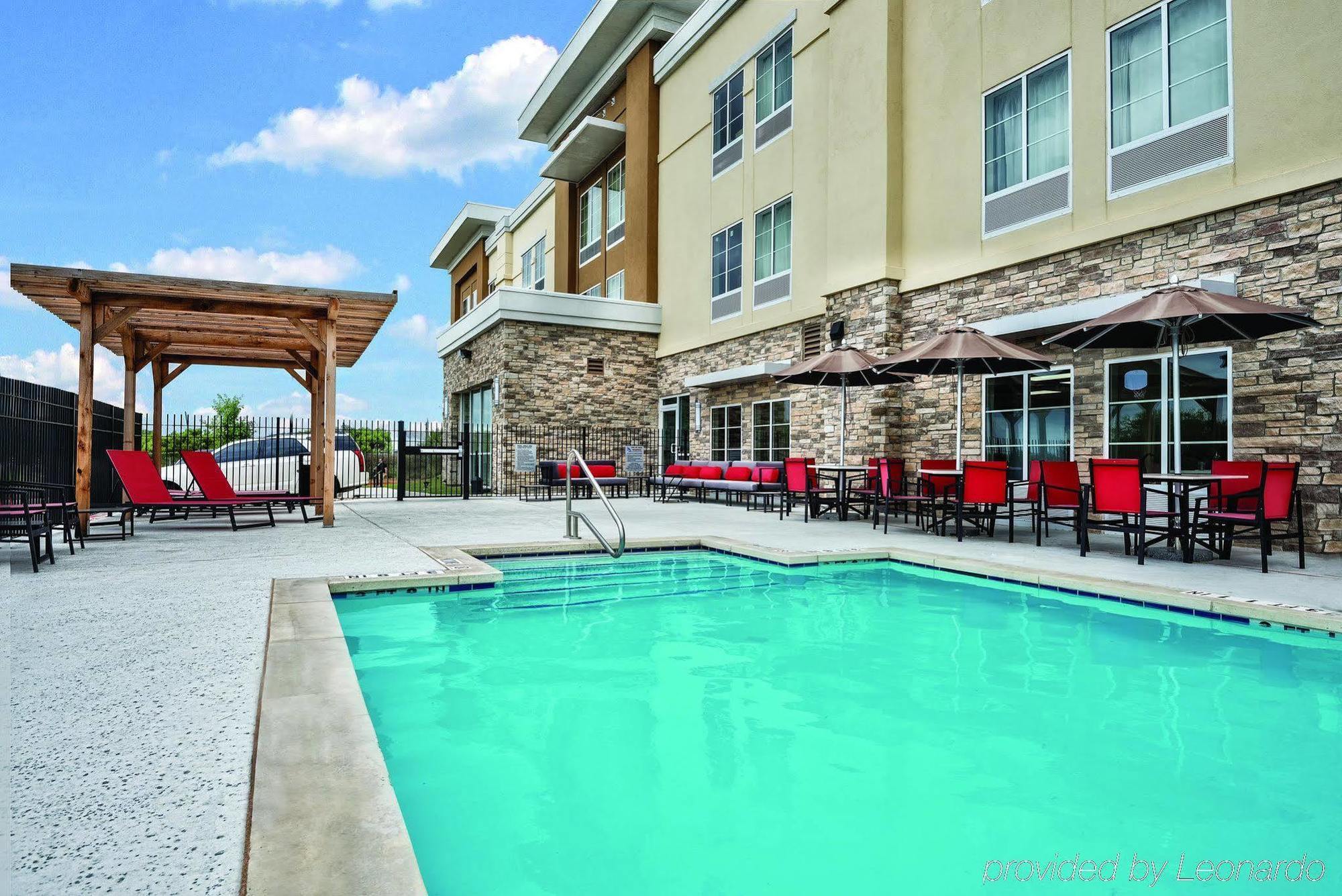 Comfort Inn Near Frost Bank Center San Antonio Exterior photo